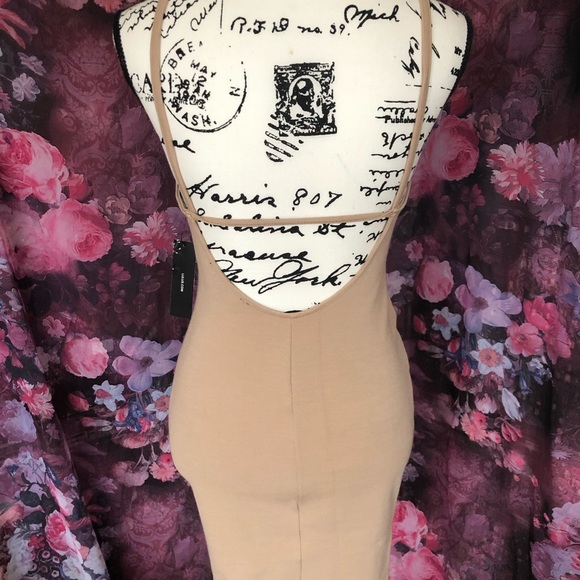 Lulu’s taupe backless dress bodycon open back - Picture 3 of 5